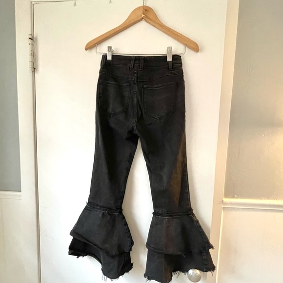urban outfitters BDG black ruffle flare bell bottom jeans size 24 - Picture 7 of 9